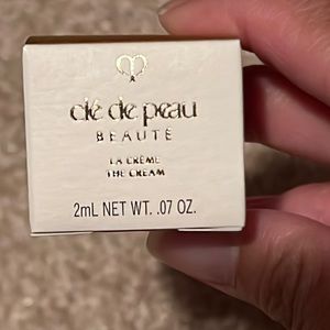 Cle de Peau Beaute la creme sample. Size 2mL/.07oz